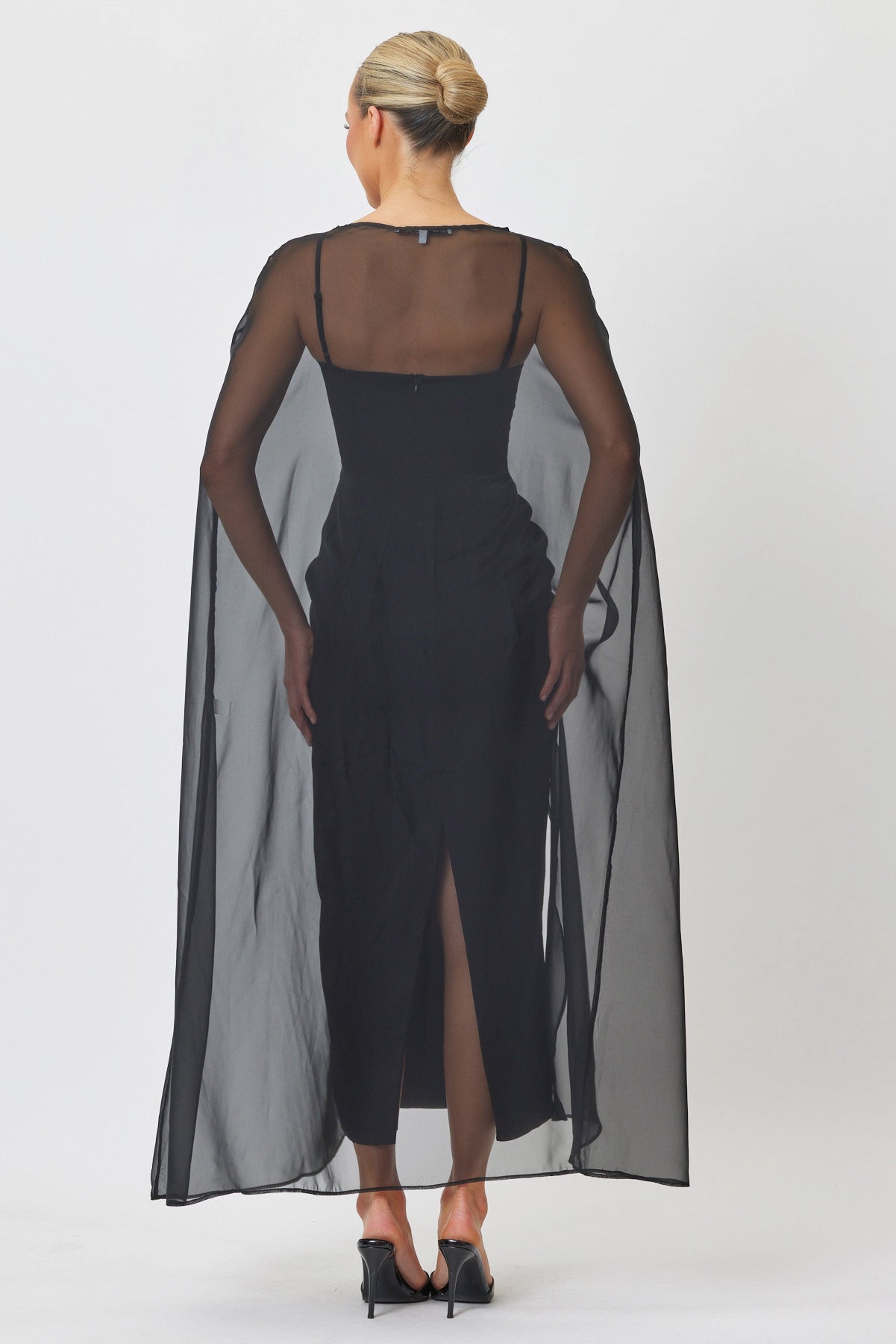Sample UJYKX Maxi Dress BLACK 6