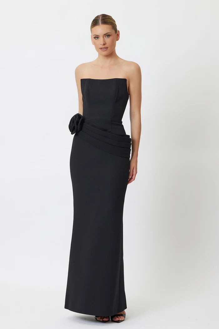 Sample OYTNO Maxi Dress Black 6