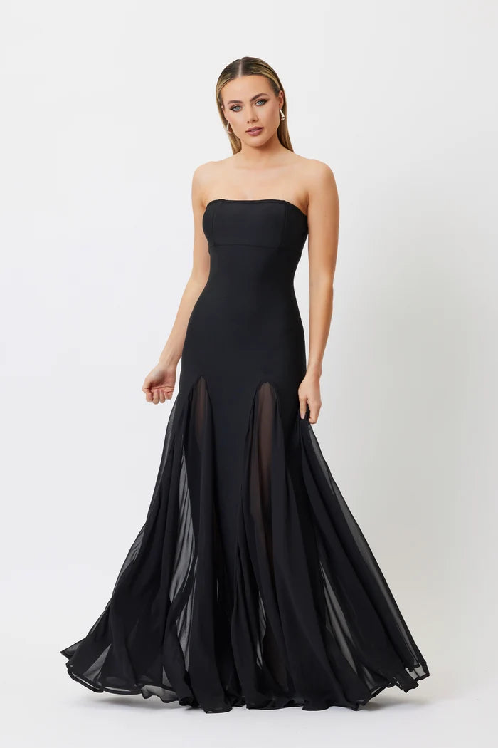 Sample QPMT9 Maxi Dress Black 6