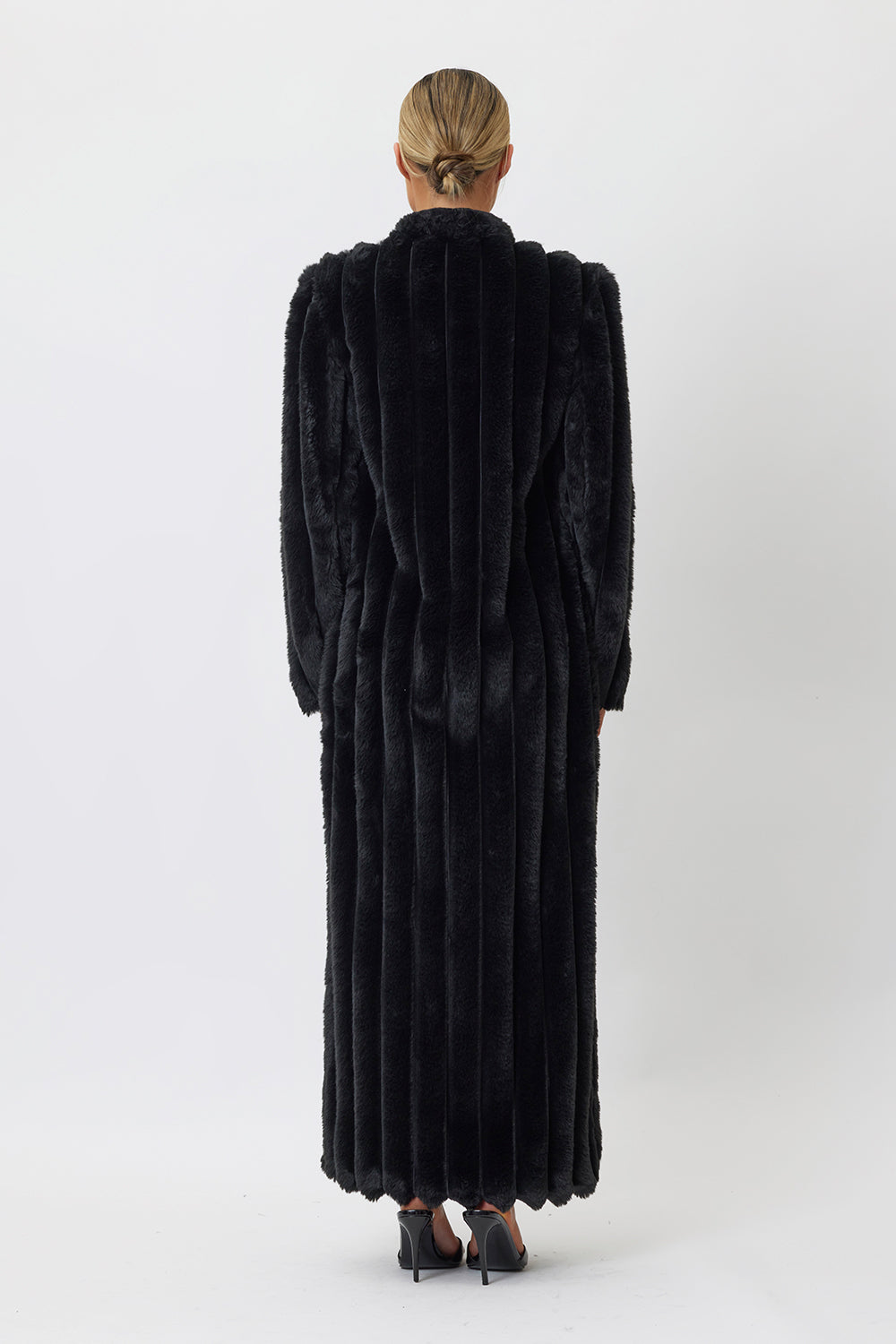 Svetlana Coat Black