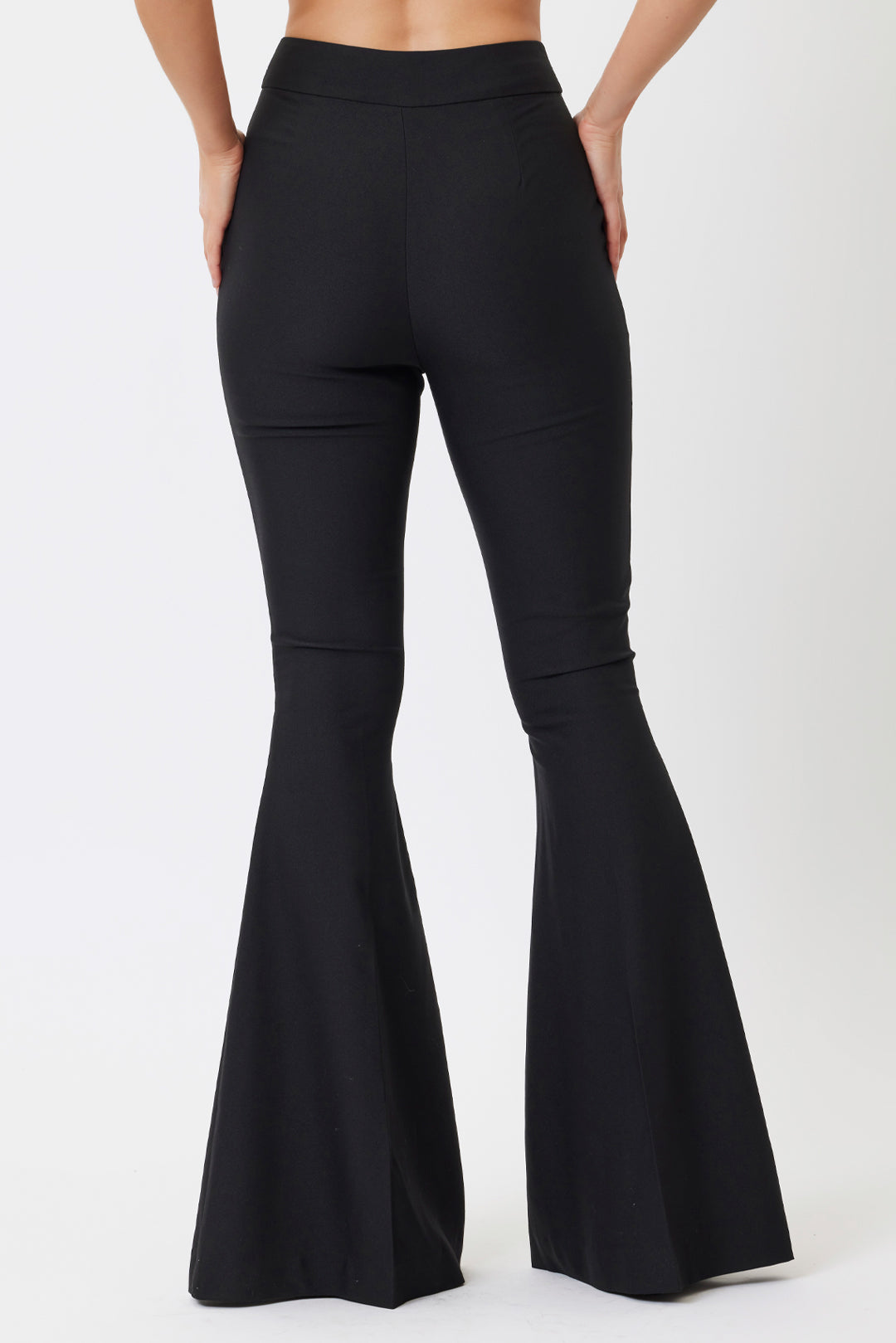 Anya Pant Black