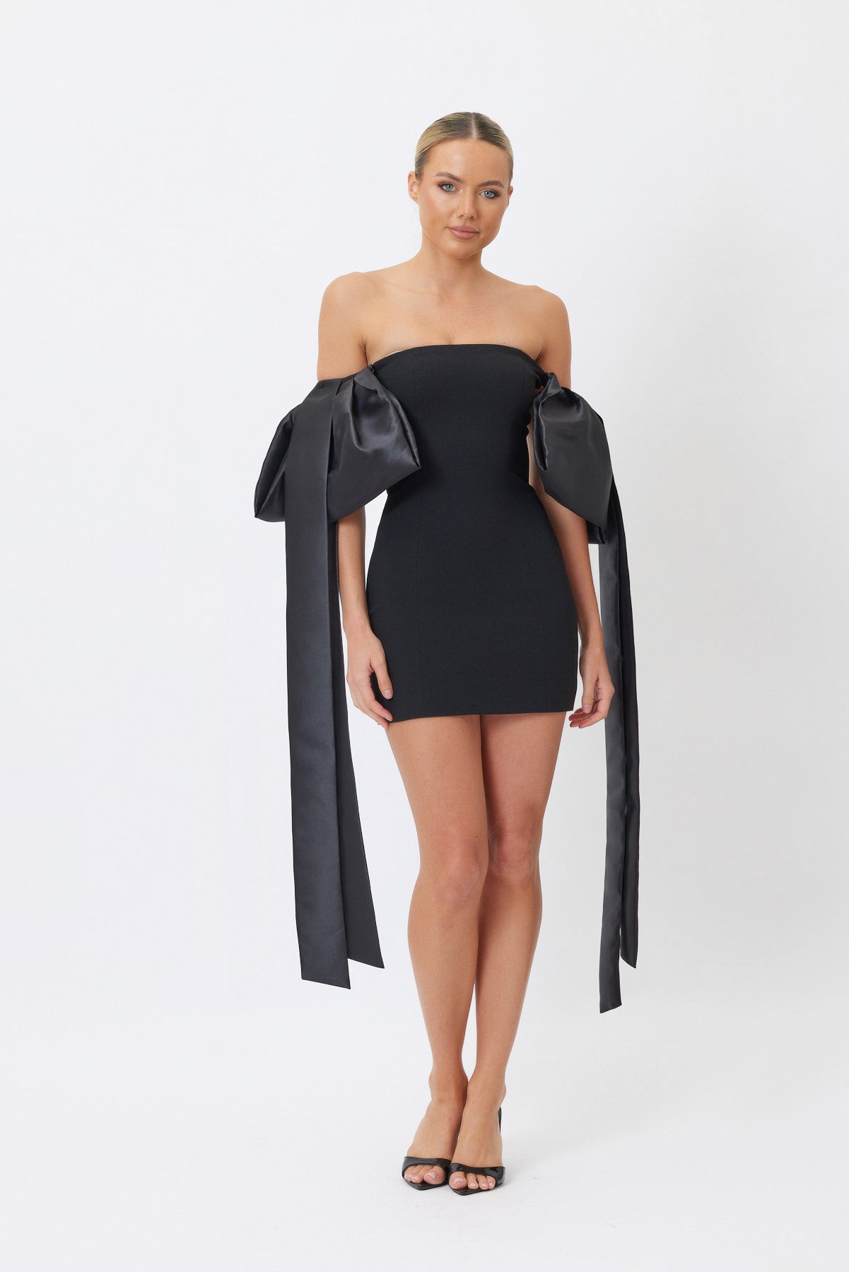 Sample Ihnu8 Mini Dress Black 6