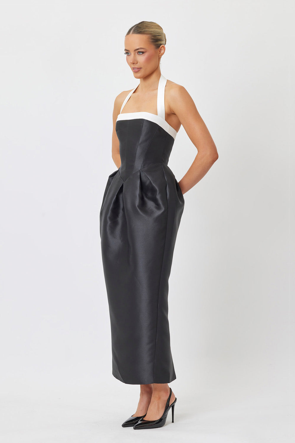 Victoria Midi Dress Black