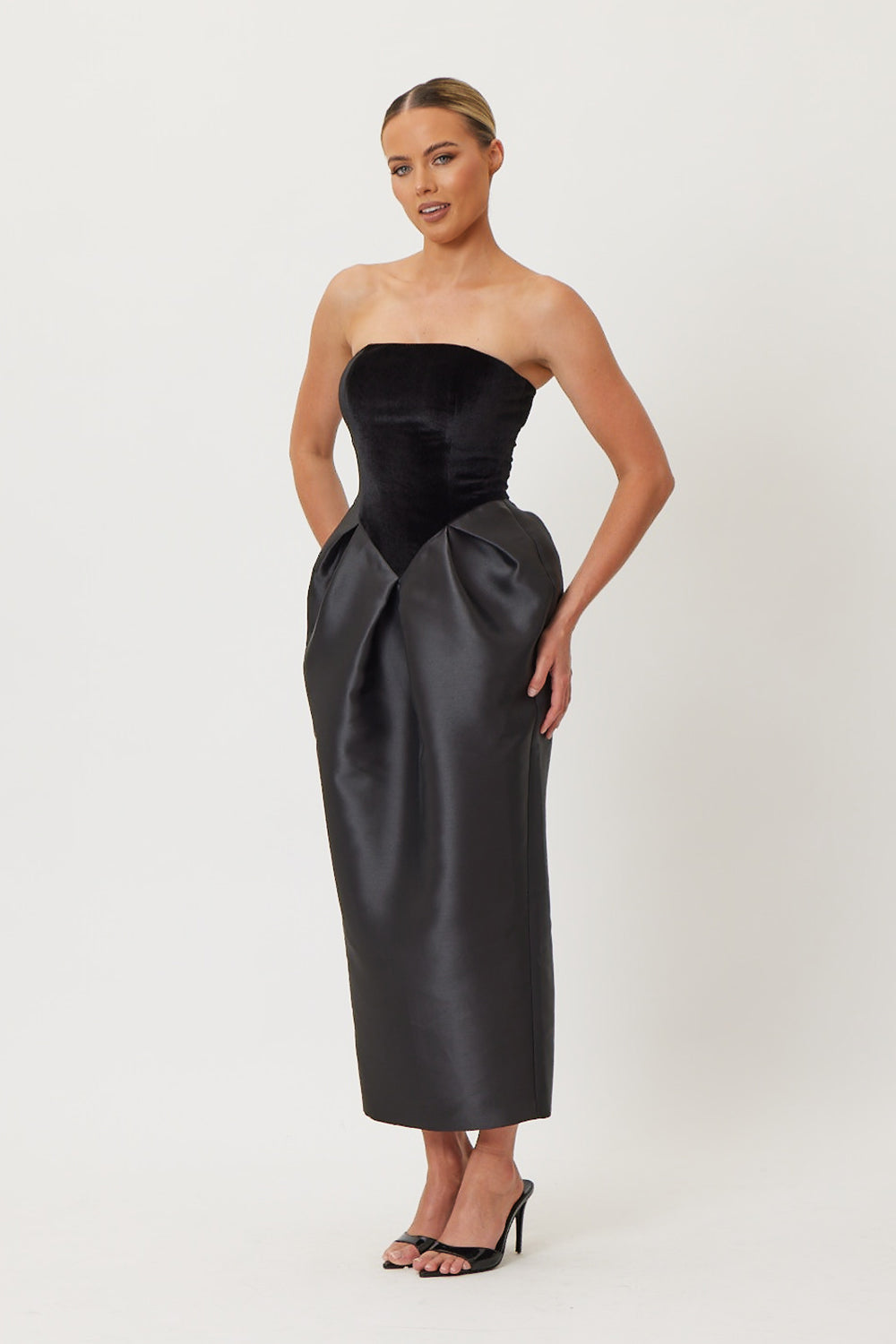 Seraphina Midi Dress Black